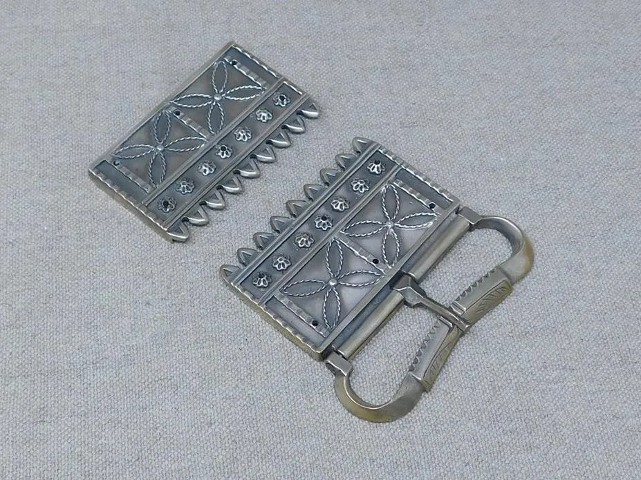 Buckle Set 5