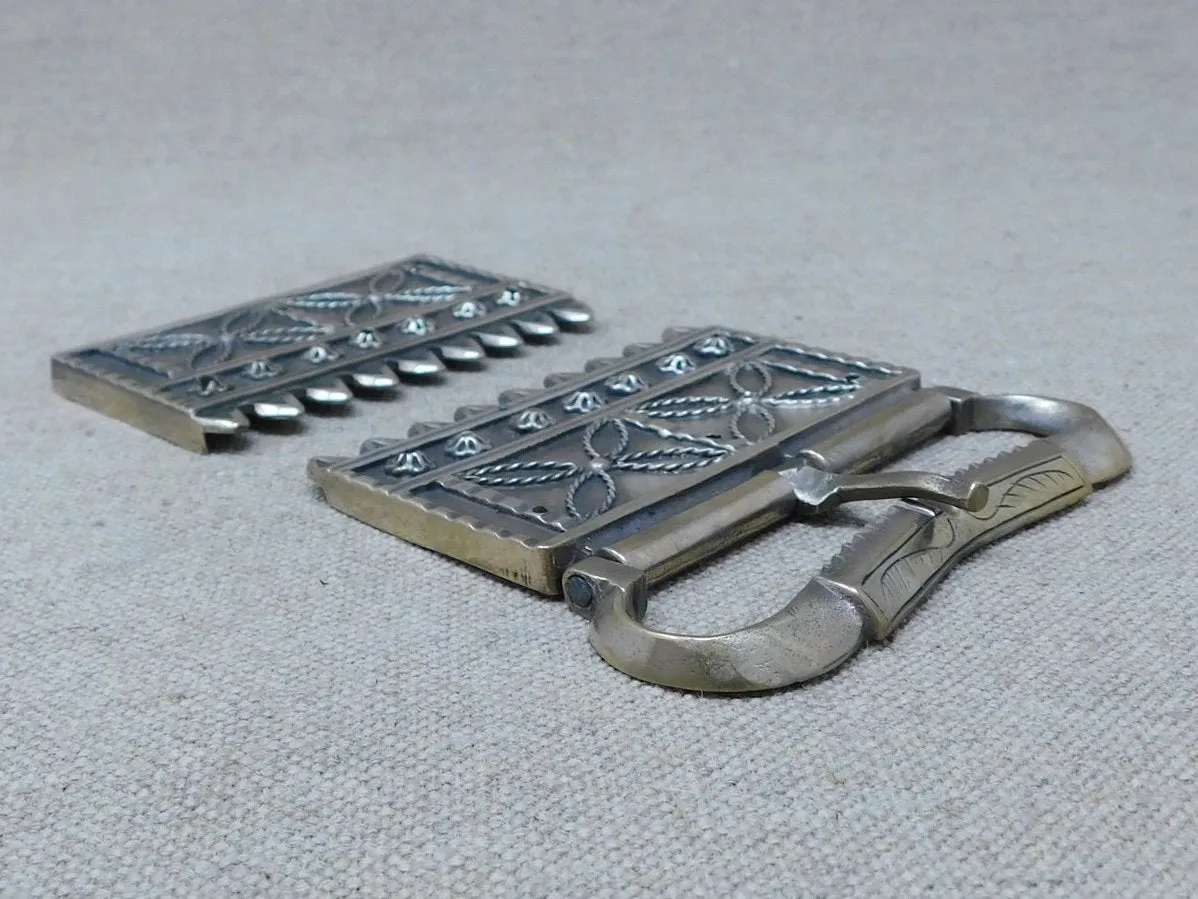 Buckle Set 5