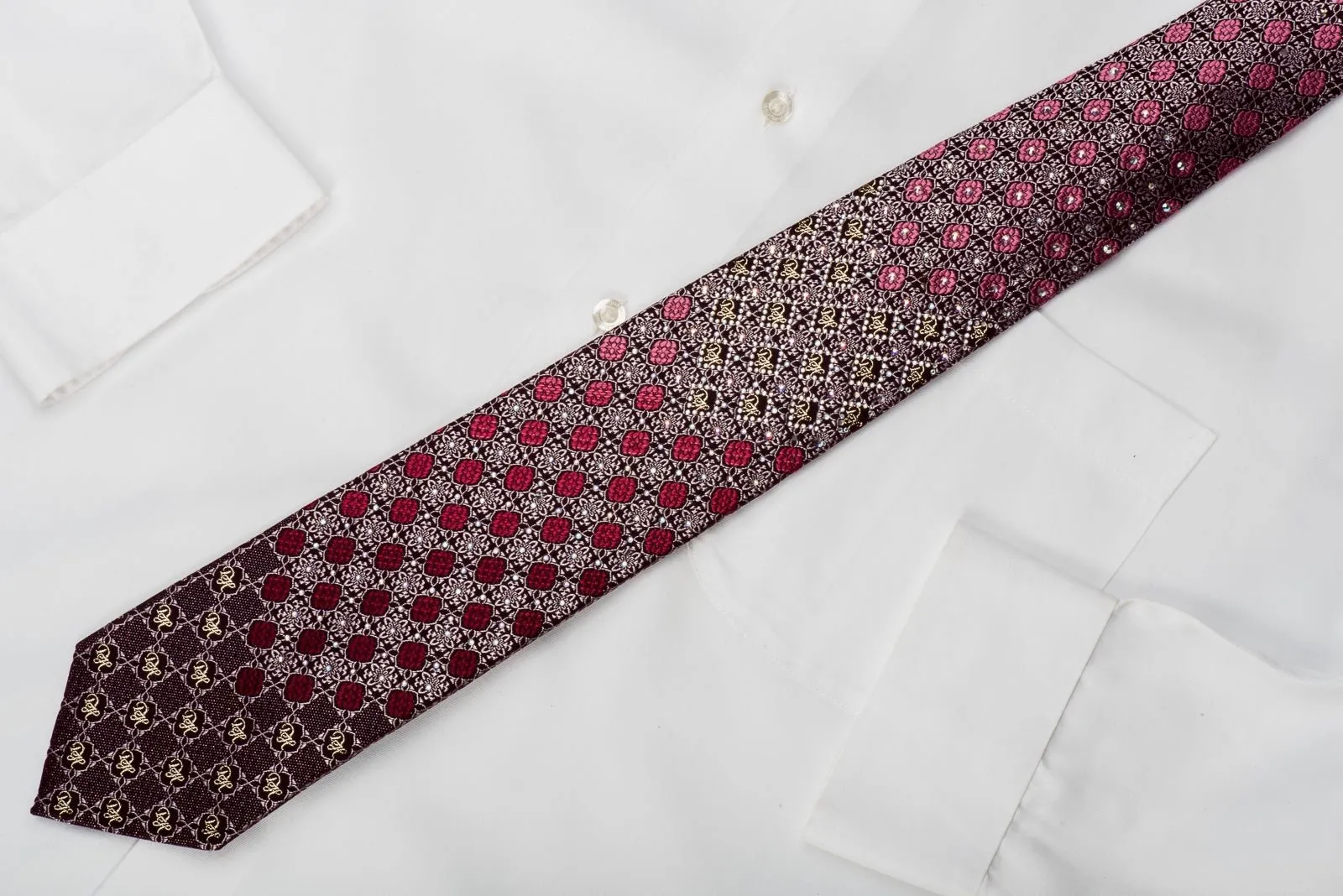 Daniel Hechter Rhinestone Tie Cartouche On Burgundy With Gold Sparkles