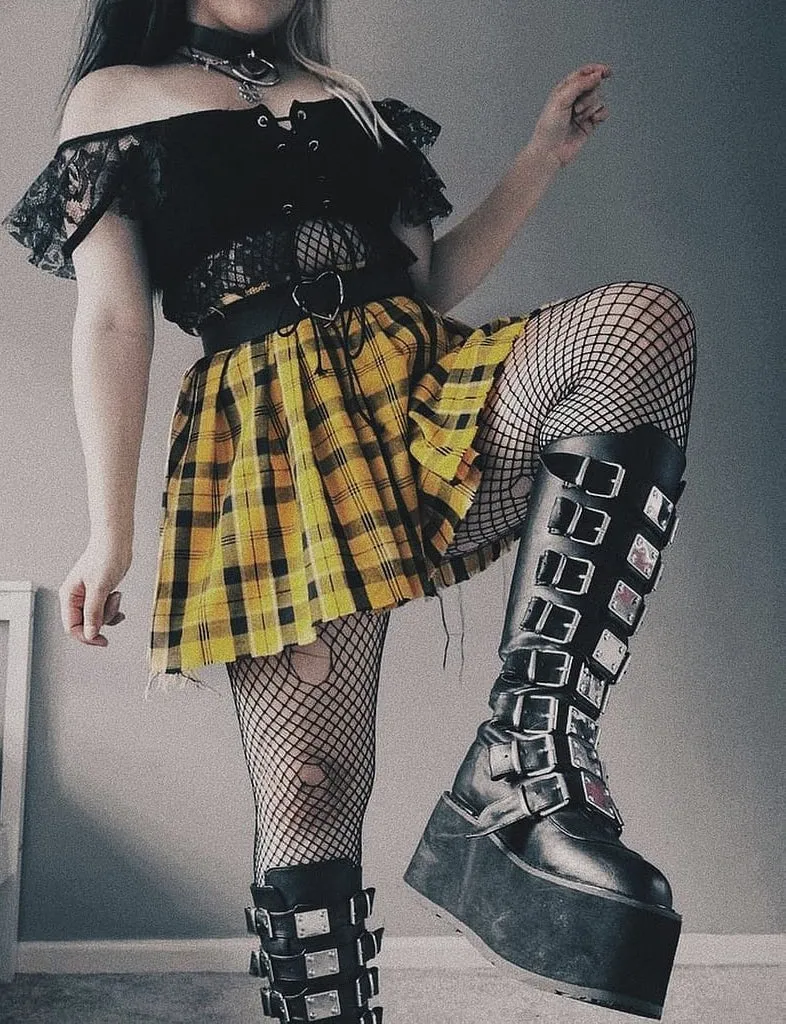 DEMONIA DAMNED-318 - BLACK VEGAN LEATHER ✰ PRE ORDER ✰