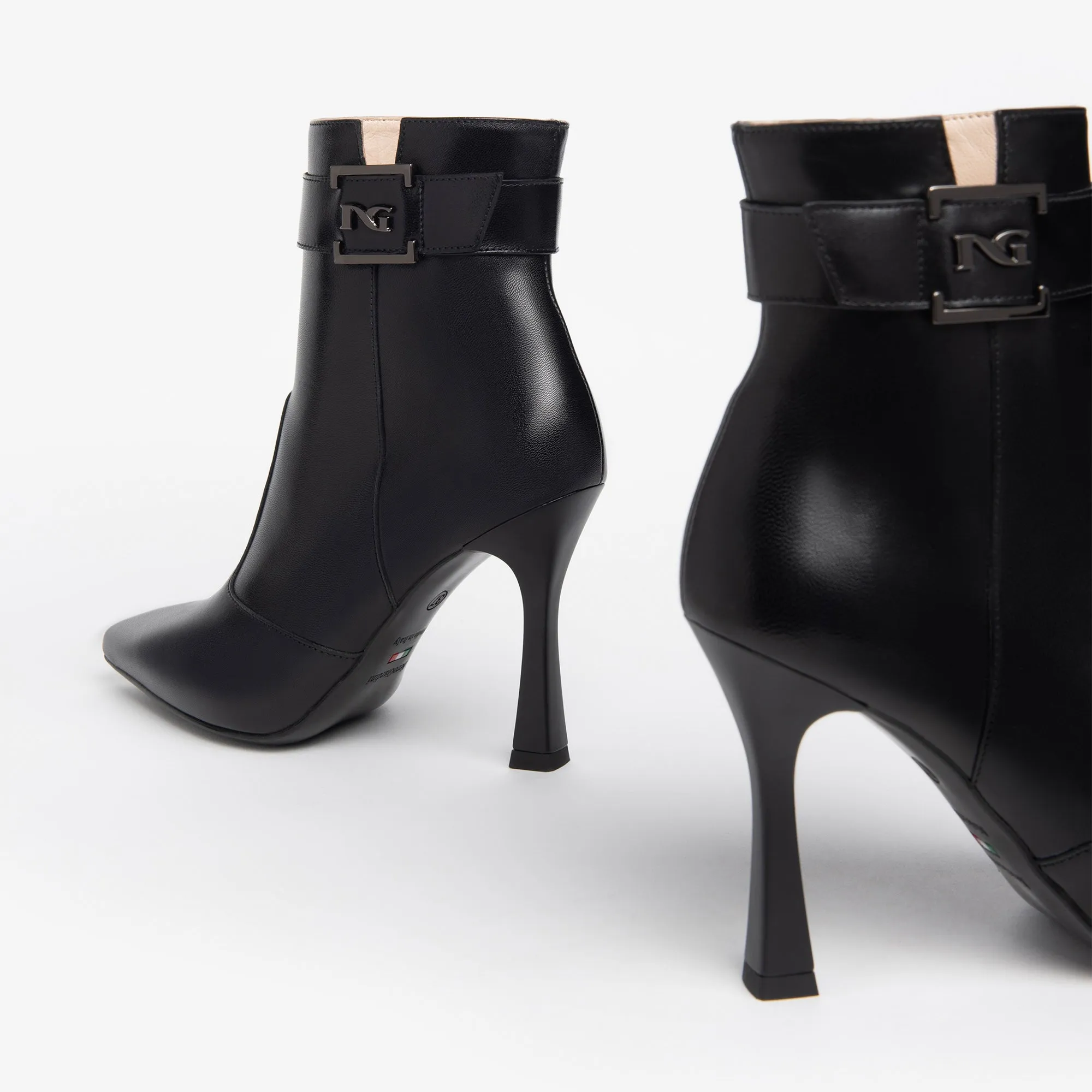 Elegant NeroGiardini Black Leather Heeled Ankle Boots for Women