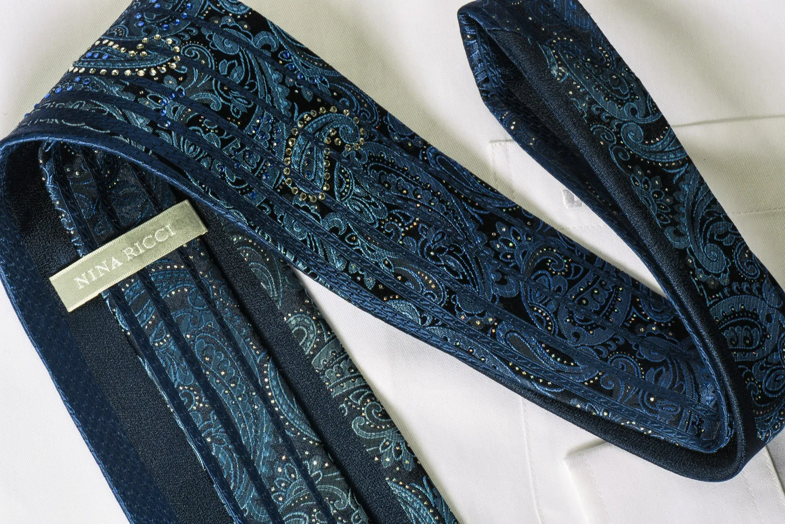 Nina Ricci Mens Silk Rhinestone Necktie Paisley On Navy Blue With Bling