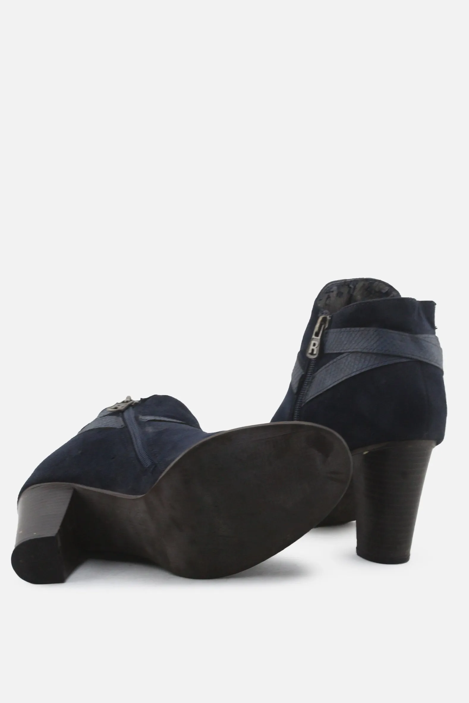 Refresh Zipper Block Ankle Boots | Suede