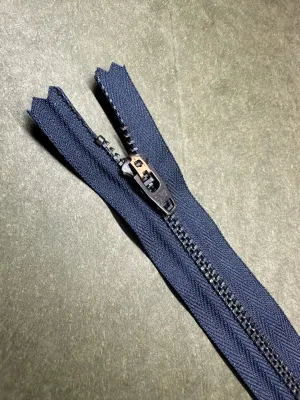 YKK® #4 Black-Oxide c/e Navy (560) Semi-Auto Pull